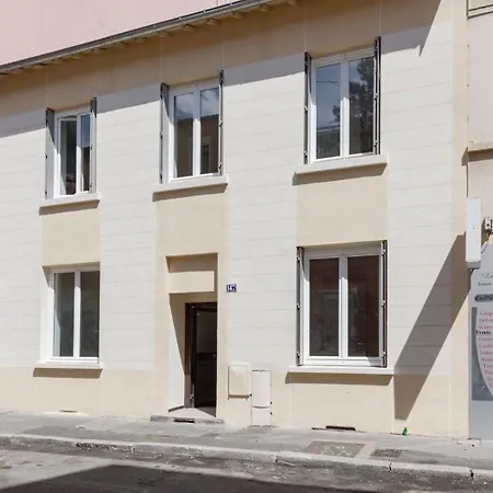 Guestready - Studio Moderne Proche Part-dieu *